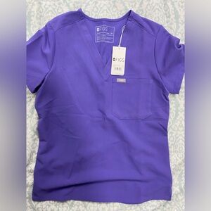 Figs Amethyst scrub top new with tags